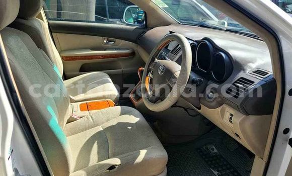 Nunua Ilio tumika Toyota Harrier Nyeupe Gari ndani ya Dar es Salaam nchini Dar es Salaam Nunua Ilio tumika Toyota Harrier Nyeupe Gari ndani ya Dar es Salaam nchini Dar es Salaam