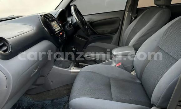 Nunua Ilio tumika Toyota RAV4 Nyeusi Gari ndani ya Dar es Salaam nchini Dar es Salaam Nunua Ilio tumika Toyota RAV4 Nyeusi Gari ndani ya Dar es Salaam nchini Dar es Salaam