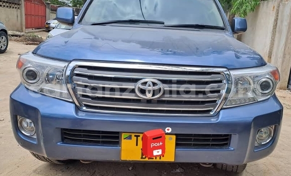 Nunua Ilio tumika Toyota Land Cruiser Bluu Gari ndani ya Dar es Salaam nchini Dar es Salaam Nunua Ilio tumika Toyota Land Cruiser Bluu Gari ndani ya Dar es Salaam nchini Dar es Salaam