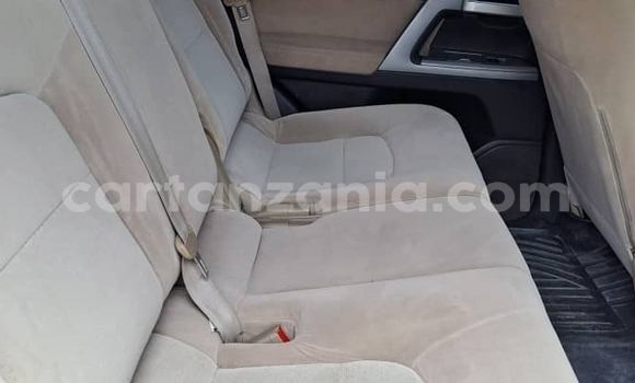 Nunua Ilio tumika Toyota Land Cruiser Bluu Gari ndani ya Dar es Salaam nchini Dar es Salaam Nunua Ilio tumika Toyota Land Cruiser Bluu Gari ndani ya Dar es Salaam nchini Dar es Salaam