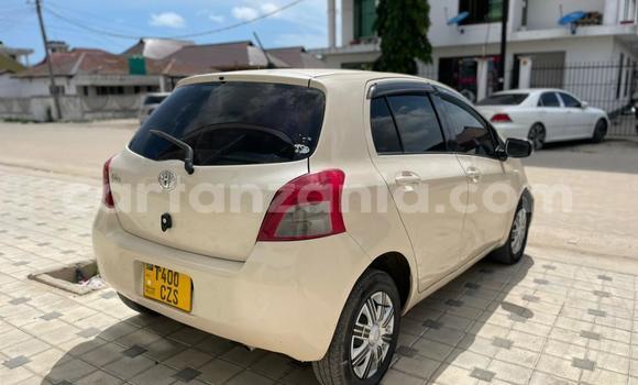 Nunua Ilio tumika Toyota Vitz Nyeupe Gari ndani ya Dar es Salaam nchini Dar es Salaam Nunua Ilio tumika Toyota Vitz Nyeupe Gari ndani ya Dar es Salaam nchini Dar es Salaam