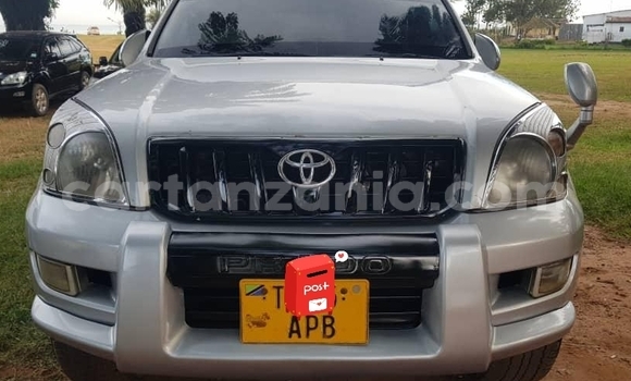 Buy Used Toyota Land Cruiser Prado Silver Car in Dar es Salaam in Dar es Salaam
