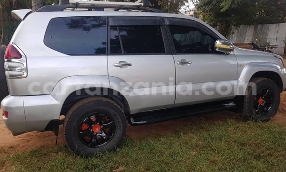 Buy Used Toyota Land Cruiser Prado Silver Car in Dar es Salaam in Dar es Salaam Buy Used Toyota Land Cruiser Prado Silver Car in Dar es Salaam in Dar es Salaam