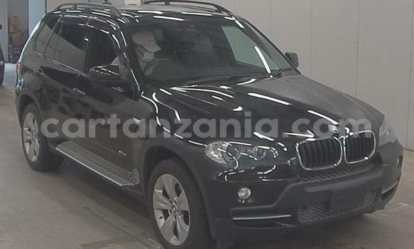 Nunua Imported BMW X5 Nyeusi Gari ndani ya Dar es Salaam nchini Dar es Salaam