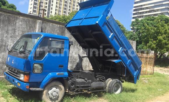 Buy Import Mitsubishi Fuso Fighter Blue Truck in Dar es Salaam in Dar es Salaam Buy Import Mitsubishi Fuso Fighter Blue Truck in Dar es Salaam in Dar es Salaam