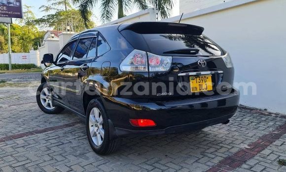 Nunua Ilio tumika Toyota Harrier Nyeusi Gari ndani ya Dar es Salaam nchini Dar es Salaam Nunua Ilio tumika Toyota Harrier Nyeusi Gari ndani ya Dar es Salaam nchini Dar es Salaam