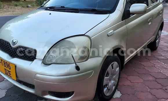 Nunua Ilio tumika Toyota Vitz Beige Gari ndani ya Dar es Salaam nchini Dar es Salaam Nunua Ilio tumika Toyota Vitz Beige Gari ndani ya Dar es Salaam nchini Dar es Salaam