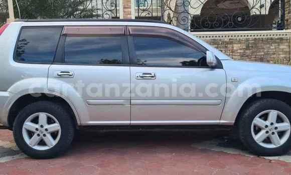 Nunua Ilio tumika Nissan X–Trail Fedha Gari ndani ya Dar es Salaam nchini Dar es Salaam Nunua Ilio tumika Nissan X–Trail Fedha Gari ndani ya Dar es Salaam nchini Dar es Salaam
