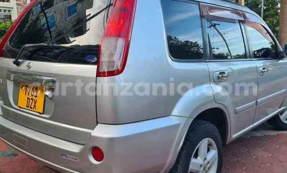 Nunua Ilio tumika Nissan X–Trail Fedha Gari ndani ya Dar es Salaam nchini Dar es Salaam Nunua Ilio tumika Nissan X–Trail Fedha Gari ndani ya Dar es Salaam nchini Dar es Salaam