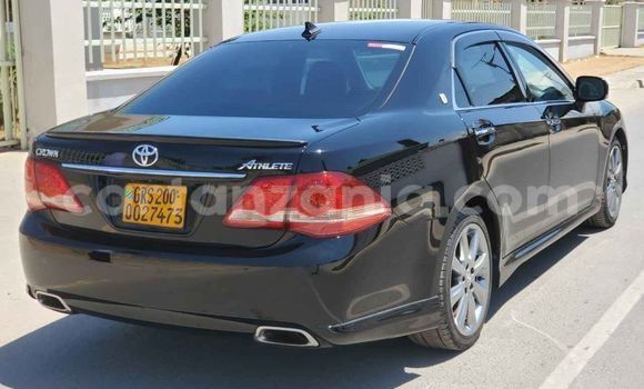 Nunua Ilio tumika Toyota Crown Nyeusi Gari ndani ya Dar es Salaam nchini Dar es Salaam Nunua Ilio tumika Toyota Crown Nyeusi Gari ndani ya Dar es Salaam nchini Dar es Salaam