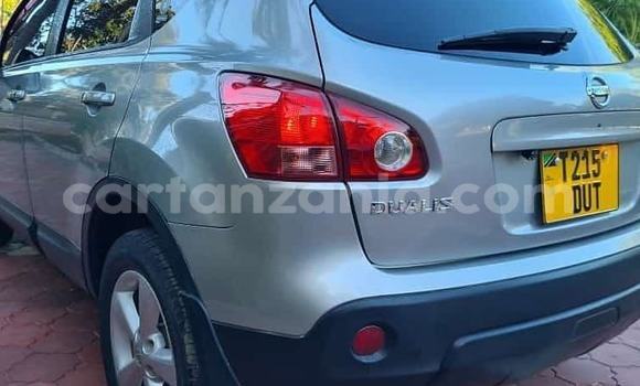 Nunua Ilio tumika Nissan Dualis Fedha Gari ndani ya Dar es Salaam nchini Dar es Salaam Nunua Ilio tumika Nissan Dualis Fedha Gari ndani ya Dar es Salaam nchini Dar es Salaam