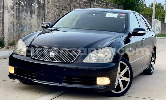 Buy Import Toyota Crown Black Car in Dar es Salaam in Dar es Salaam Buy Import Toyota Crown Black Car in Dar es Salaam in Dar es Salaam