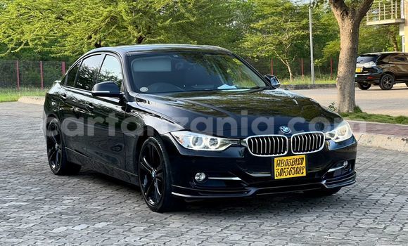 Nunua Imported Toyota Crown Nyeusi Gari ndani ya Dar es Salaam nchini Dar es Salaam Nunua Imported Toyota Crown Nyeusi Gari ndani ya Dar es Salaam nchini Dar es Salaam