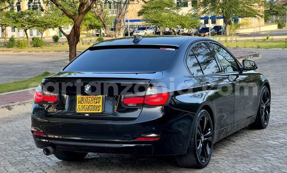 Nunua Imported Toyota Crown Nyeusi Gari ndani ya Dar es Salaam nchini Dar es Salaam Nunua Imported Toyota Crown Nyeusi Gari ndani ya Dar es Salaam nchini Dar es Salaam