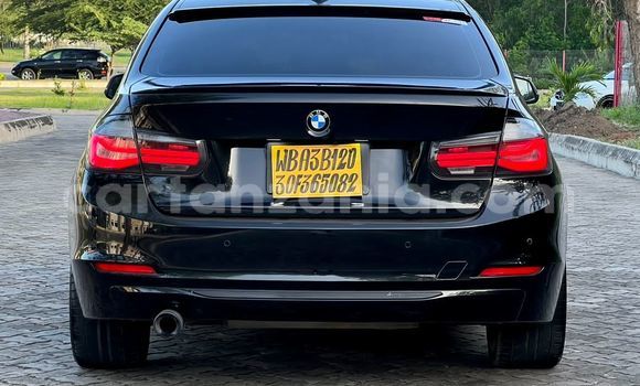 Nunua Imported Toyota Crown Nyeusi Gari ndani ya Dar es Salaam nchini Dar es Salaam Nunua Imported Toyota Crown Nyeusi Gari ndani ya Dar es Salaam nchini Dar es Salaam