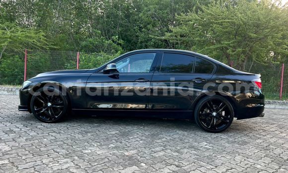 Nunua Imported Toyota Crown Nyeusi Gari ndani ya Dar es Salaam nchini Dar es Salaam Nunua Imported Toyota Crown Nyeusi Gari ndani ya Dar es Salaam nchini Dar es Salaam