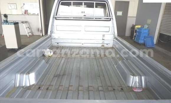 Nunua Imported Toyota Town Ace Fedha Gari ndani ya Dar es Salaam nchini Dar es Salaam Nunua Imported Toyota Town Ace Fedha Gari ndani ya Dar es Salaam nchini Dar es Salaam