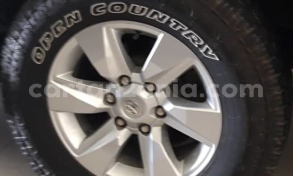 Nunua Imported Toyota Prado Nyingine Gari ndani ya Dar es Salaam nchini Dar es Salaam Nunua Imported Toyota Prado Nyingine Gari ndani ya Dar es Salaam nchini Dar es Salaam