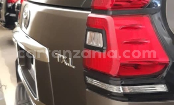 Nunua Imported Toyota Prado Nyingine Gari ndani ya Dar es Salaam nchini Dar es Salaam Nunua Imported Toyota Prado Nyingine Gari ndani ya Dar es Salaam nchini Dar es Salaam