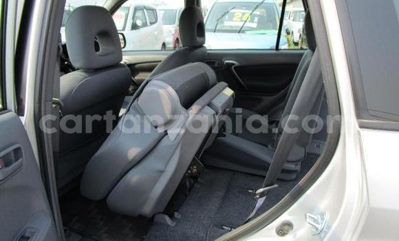 Nunua Ilio tumika Toyota RAV4 Fedha Gari ndani ya Dar es Salaam nchini Dar es Salaam Nunua Ilio tumika Toyota RAV4 Fedha Gari ndani ya Dar es Salaam nchini Dar es Salaam
