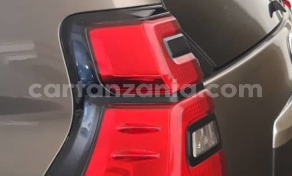 Nunua Imported Toyota Prado Nyingine Gari ndani ya Dar es Salaam nchini Dar es Salaam Nunua Imported Toyota Prado Nyingine Gari ndani ya Dar es Salaam nchini Dar es Salaam