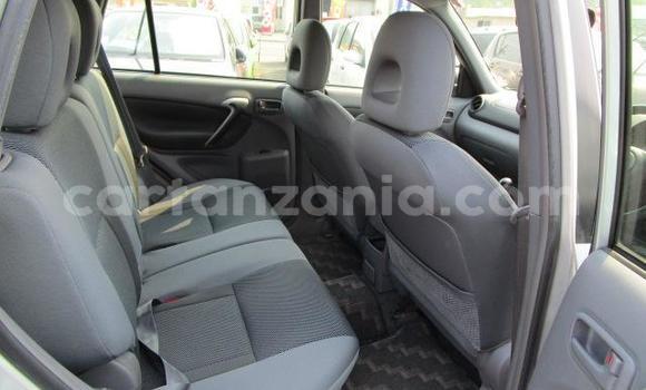 Nunua Ilio tumika Toyota RAV4 Fedha Gari ndani ya Dar es Salaam nchini Dar es Salaam Nunua Ilio tumika Toyota RAV4 Fedha Gari ndani ya Dar es Salaam nchini Dar es Salaam