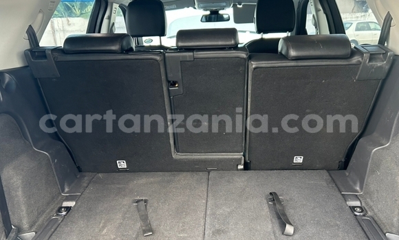 Buy New Land Rover Discovery Sport White Car in Dar es Salaam in Dar es Salaam Buy New Land Rover Discovery Sport White Car in Dar es Salaam in Dar es Salaam