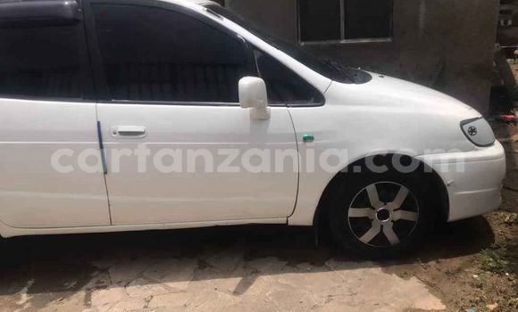 Nunua Ilio tumika Toyota Spacio Nyeupe Gari ndani ya Dar es Salaam nchini Dar es Salaam Nunua Ilio tumika Toyota Spacio Nyeupe Gari ndani ya Dar es Salaam nchini Dar es Salaam