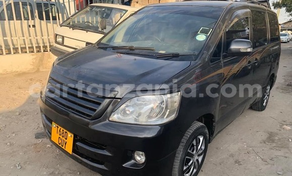 Buy Used Toyota Noah Black Car in Dar es Salaam in Dar es Salaam