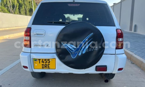 Nunua Ilio tumika Toyota RAV4 Nyeupe Gari ndani ya Dar es Salaam nchini Dar es Salaam Nunua Ilio tumika Toyota RAV4 Nyeupe Gari ndani ya Dar es Salaam nchini Dar es Salaam