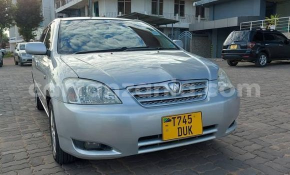 Buy Used Toyota Runx Silver Car in Dar es Salaam in Dar es Salaam