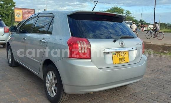 Buy Used Toyota Runx Silver Car in Dar es Salaam in Dar es Salaam Buy Used Toyota Runx Silver Car in Dar es Salaam in Dar es Salaam