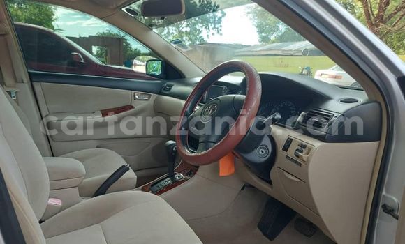 Buy Used Toyota Runx Silver Car in Dar es Salaam in Dar es Salaam Buy Used Toyota Runx Silver Car in Dar es Salaam in Dar es Salaam