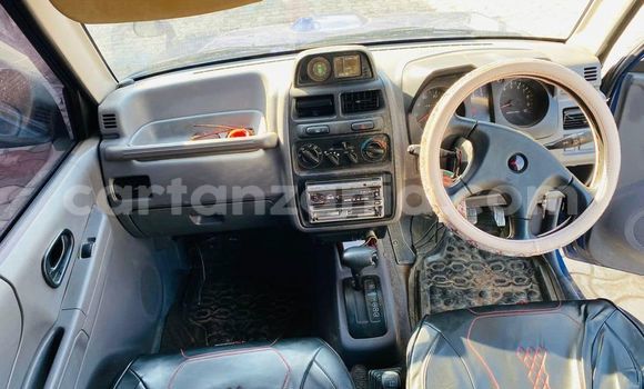 Nunua Ilio tumika Mitsubishi Pajero Bluu Gari ndani ya Mwanza nchini Mwanza Nunua Ilio tumika Mitsubishi Pajero Bluu Gari ndani ya Mwanza nchini Mwanza