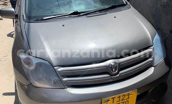 Nunua Ilio tumika Toyota IST Nyingine Gari ndani ya Dar es Salaam nchini Dar es Salaam Nunua Ilio tumika Toyota IST Nyingine Gari ndani ya Dar es Salaam nchini Dar es Salaam