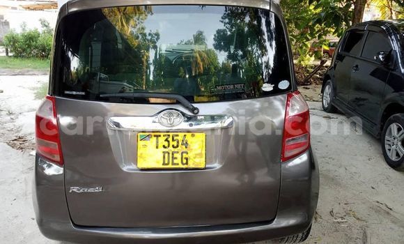 Buy Used Toyota Ractis Black Car in Dar es Salaam in Dar es Salaam Buy Used Toyota Ractis Black Car in Dar es Salaam in Dar es Salaam