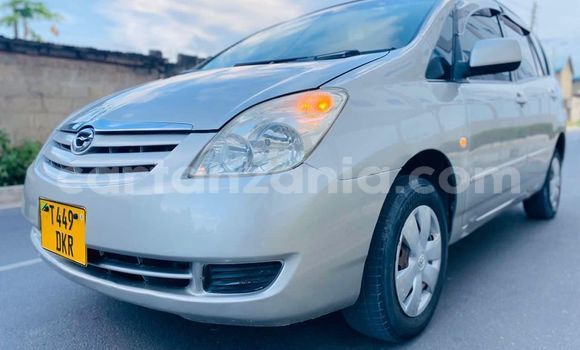 Buy Used Toyota Spacio Silver Car in Dar es Salaam in Dar es Salaam Buy Used Toyota Spacio Silver Car in Dar es Salaam in Dar es Salaam