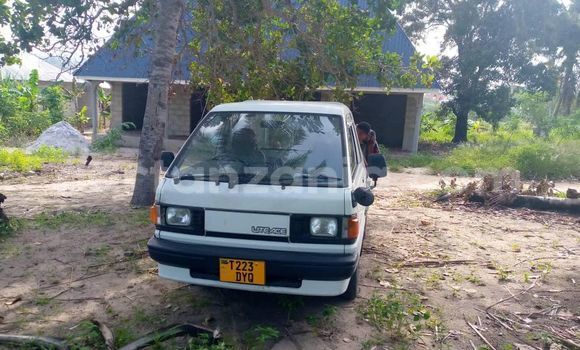 Buy Used Toyota Town Ace White Car in Dar es Salaam in Dar es Salaam Buy Used Toyota Town Ace White Car in Dar es Salaam in Dar es Salaam