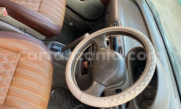 Nunua Ilio tumika Nissan March Kijani Gari ndani ya Dar es Salaam nchini Dar es Salaam Nunua Ilio tumika Nissan March Kijani Gari ndani ya Dar es Salaam nchini Dar es Salaam