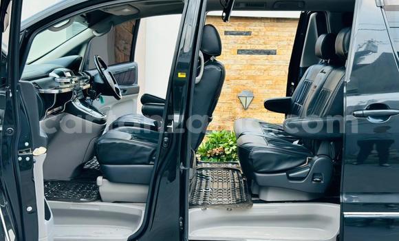 Nunua Ilio tumika Toyota Alphard Nyeusi Gari ndani ya Dar es Salaam nchini Dar es Salaam Nunua Ilio tumika Toyota Alphard Nyeusi Gari ndani ya Dar es Salaam nchini Dar es Salaam