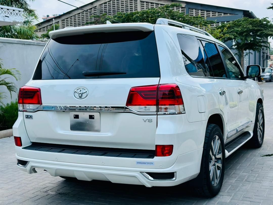 toyota-land-cruiser-dar-es-