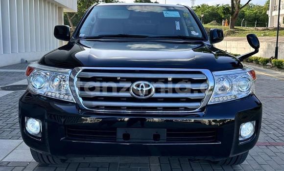 Buy Import Toyota Land Cruiser Black Car in Dar es Salaam in Dar es Salaam Buy Import Toyota Land Cruiser Black Car in Dar es Salaam in Dar es Salaam