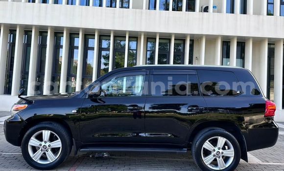 Buy Import Toyota Land Cruiser Black Car in Dar es Salaam in Dar es Salaam Buy Import Toyota Land Cruiser Black Car in Dar es Salaam in Dar es Salaam