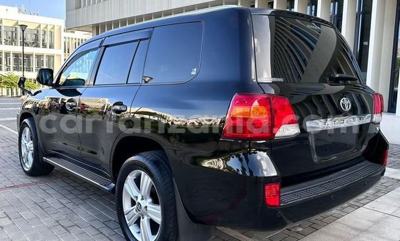 Buy Import Toyota Land Cruiser Black Car in Dar es Salaam in Dar es Salaam Buy Import Toyota Land Cruiser Black Car in Dar es Salaam in Dar es Salaam