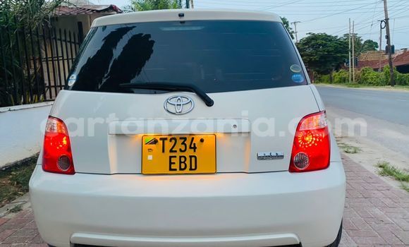 Nunua Imported Toyota IST Nyeupe Gari ndani ya Dar es Salaam nchini Dar es Salaam Nunua Imported Toyota IST Nyeupe Gari ndani ya Dar es Salaam nchini Dar es Salaam