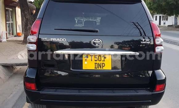 Nunua Ilio tumika Toyota Land Cruiser Prado Nyeusi Gari ndani ya Dar es Salaam nchini Dar es Salaam Nunua Ilio tumika Toyota Land Cruiser Prado Nyeusi Gari ndani ya Dar es Salaam nchini Dar es Salaam
