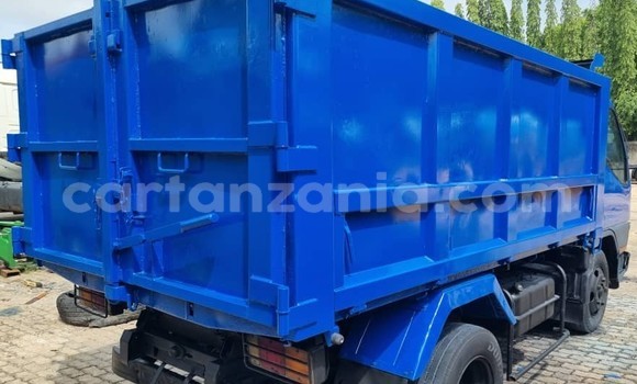 Buy Import Mitsubishi Fuso Fighter Blue Truck in Dar es Salaam in Dar es Salaam Buy Import Mitsubishi Fuso Fighter Blue Truck in Dar es Salaam in Dar es Salaam