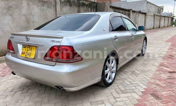 Nunua Ilio tumika Toyota Crown Fedha Gari ndani ya Dar es Salaam nchini Dar es Salaam Nunua Ilio tumika Toyota Crown Fedha Gari ndani ya Dar es Salaam nchini Dar es Salaam