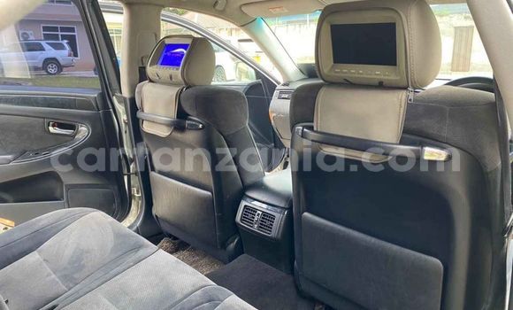 Nunua Ilio tumika Toyota Crown Fedha Gari ndani ya Dar es Salaam nchini Dar es Salaam Nunua Ilio tumika Toyota Crown Fedha Gari ndani ya Dar es Salaam nchini Dar es Salaam