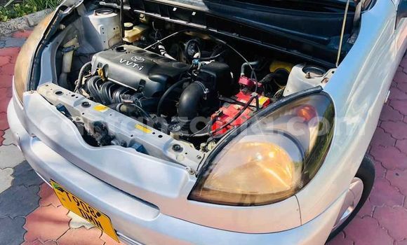 Nunua Ilio tumika Toyota FunCargo Fedha Gari ndani ya Dar es Salaam nchini Dar es Salaam Nunua Ilio tumika Toyota FunCargo Fedha Gari ndani ya Dar es Salaam nchini Dar es Salaam